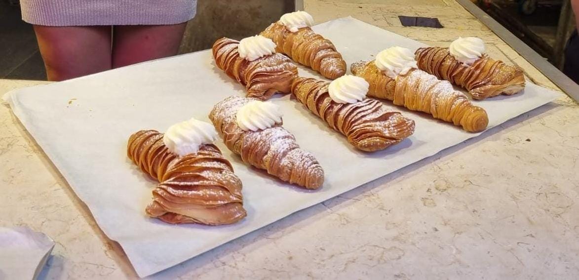 סיור טעימות בשוק הכרמל