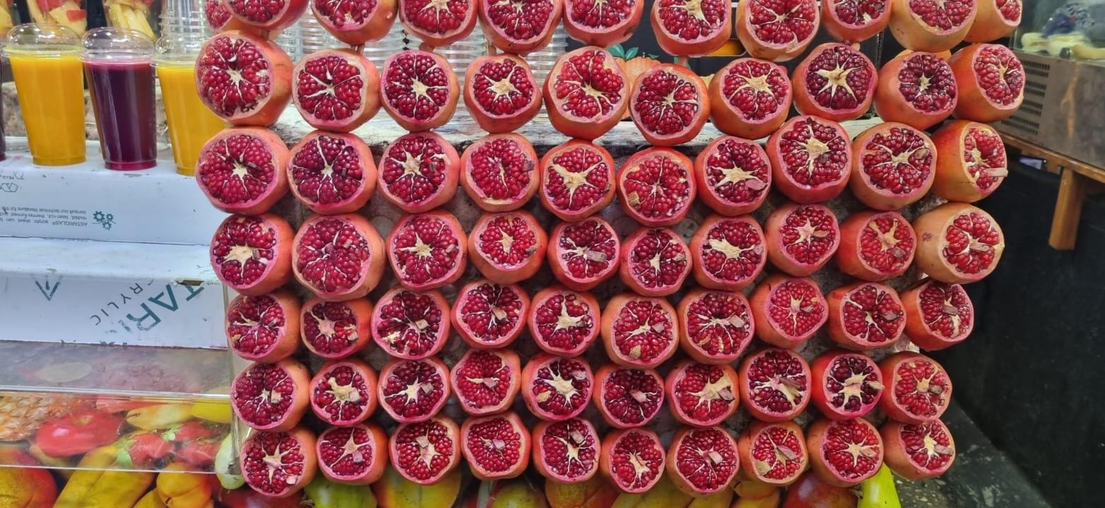 סיור טעימות בשוק הכרמל